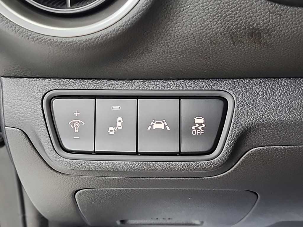 KIA K3 2018 Negro - Importación desde Corea - HF Imports Iquique - Foto 18