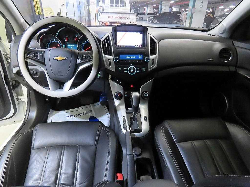 Chevrolet Cruise - Vista 10