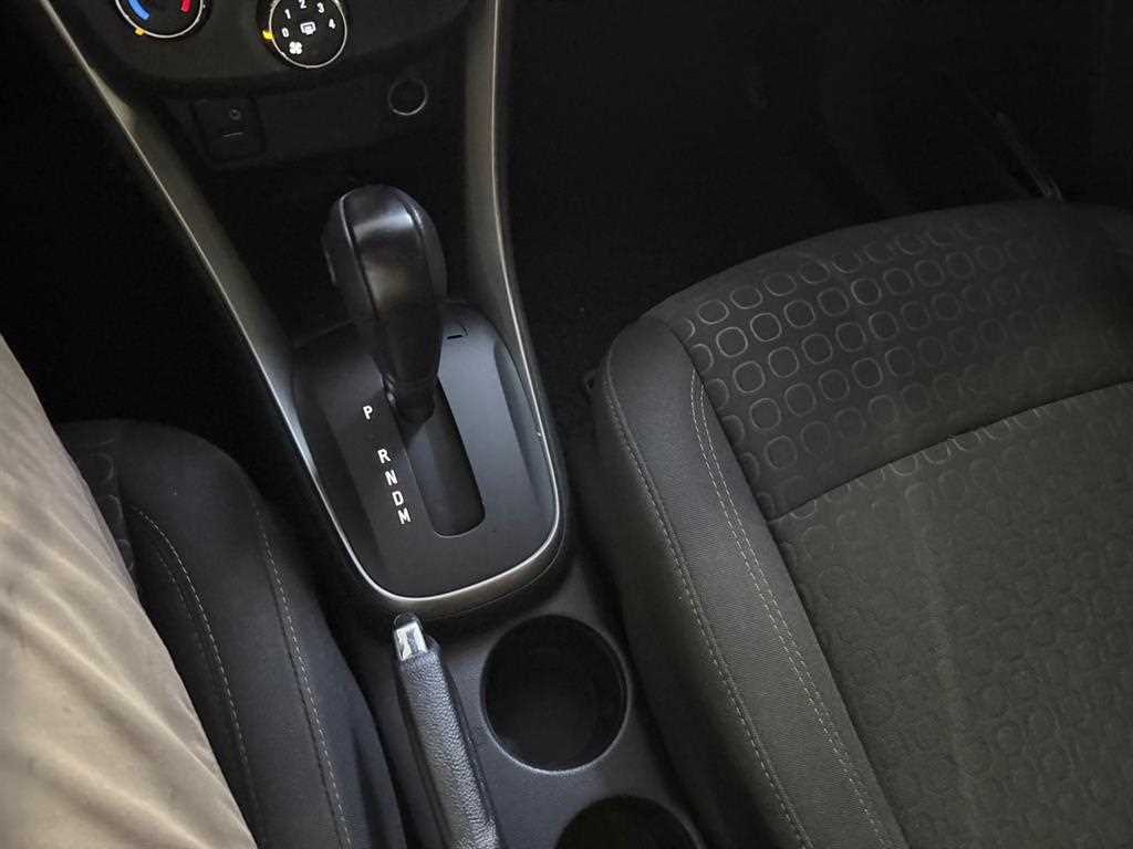 Chevrolet Trax - Vista 9