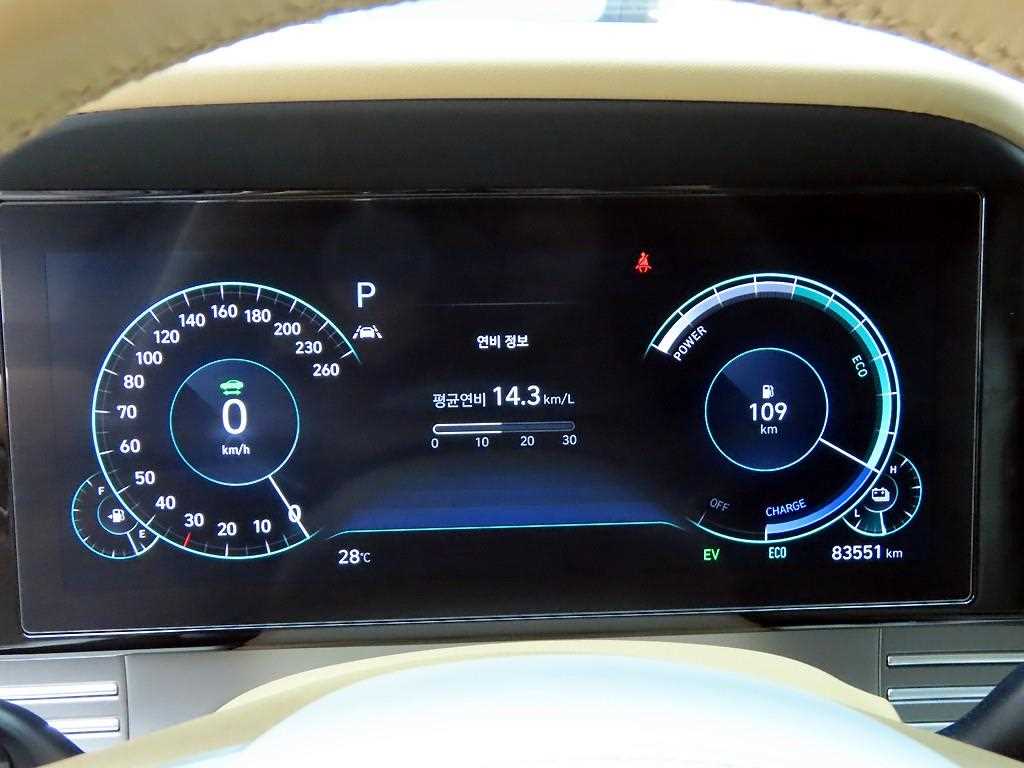 HYUNDAI Grandeur - Vista 5