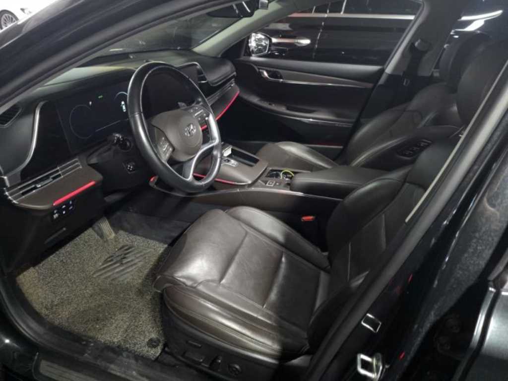 HYUNDAI Grandeur - Vista 6