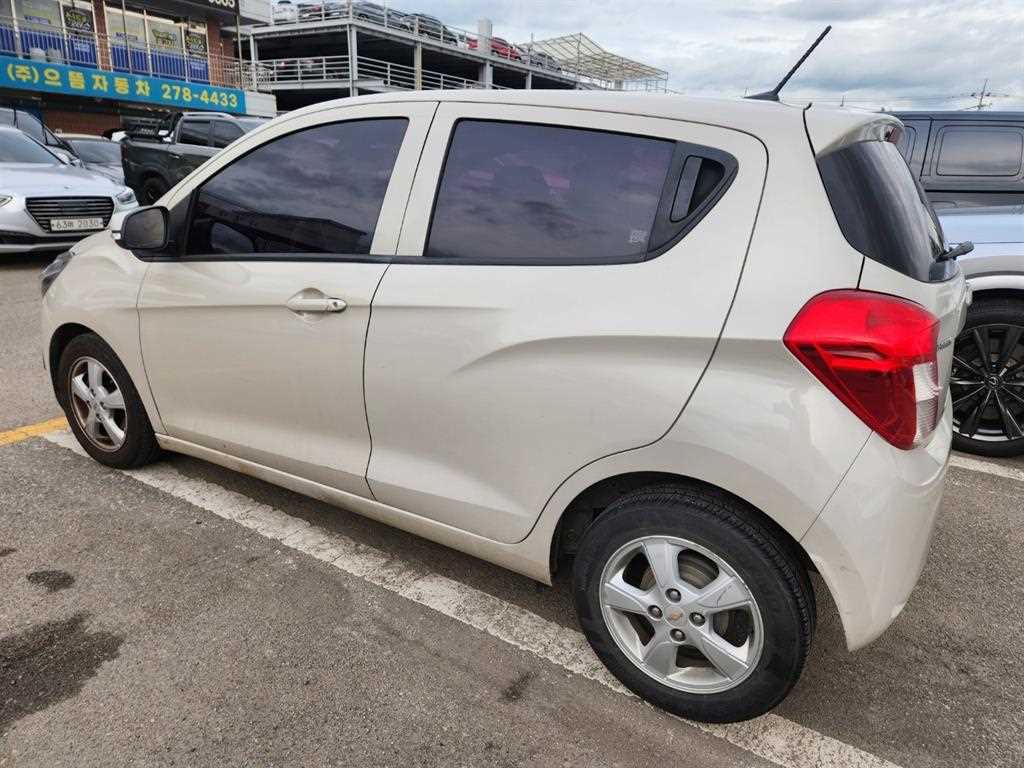 Chevrolet Spark - Vista 6