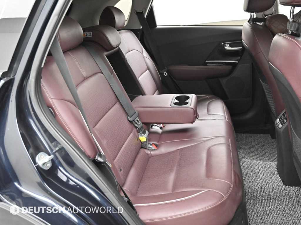 KIA Niro - Vista 12