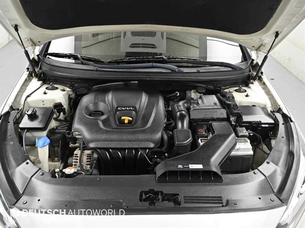 HYUNDAI Sonata - Vista 6