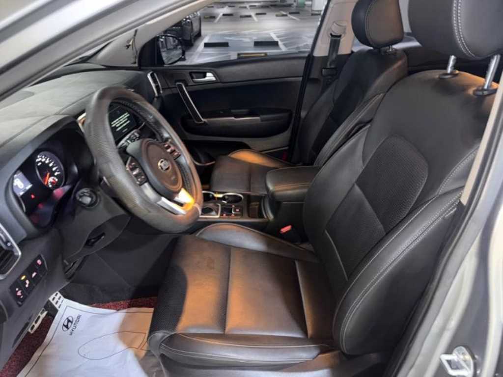KIA Sportage - Vista 6