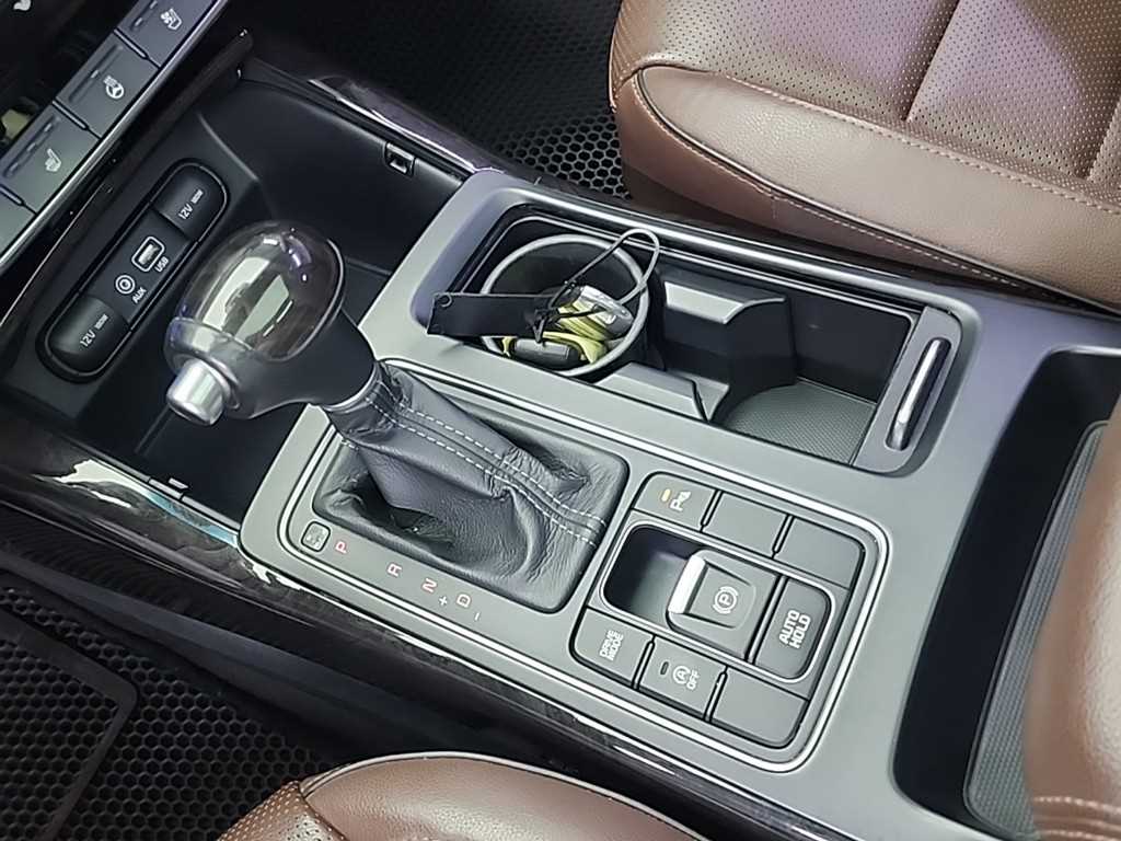 KIA Sorento - Vista 8