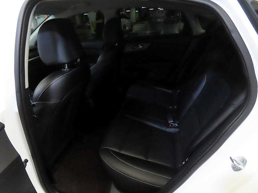 KIA K3 - Vista 7
