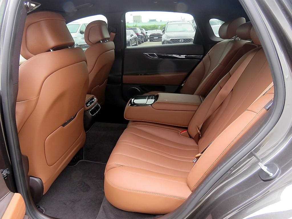 Genesis G80 - Vista 8