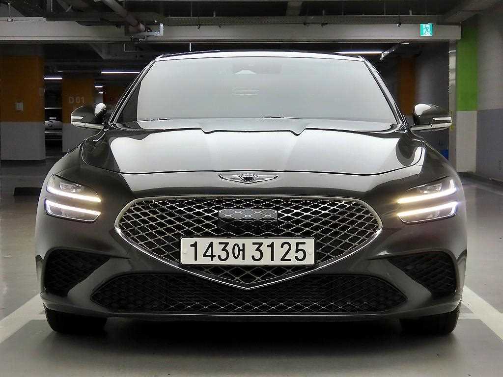 Genesis G70 - Vista 2