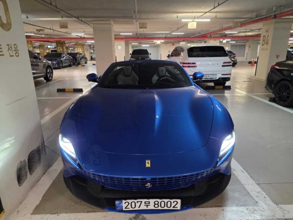 Ferrari roma
