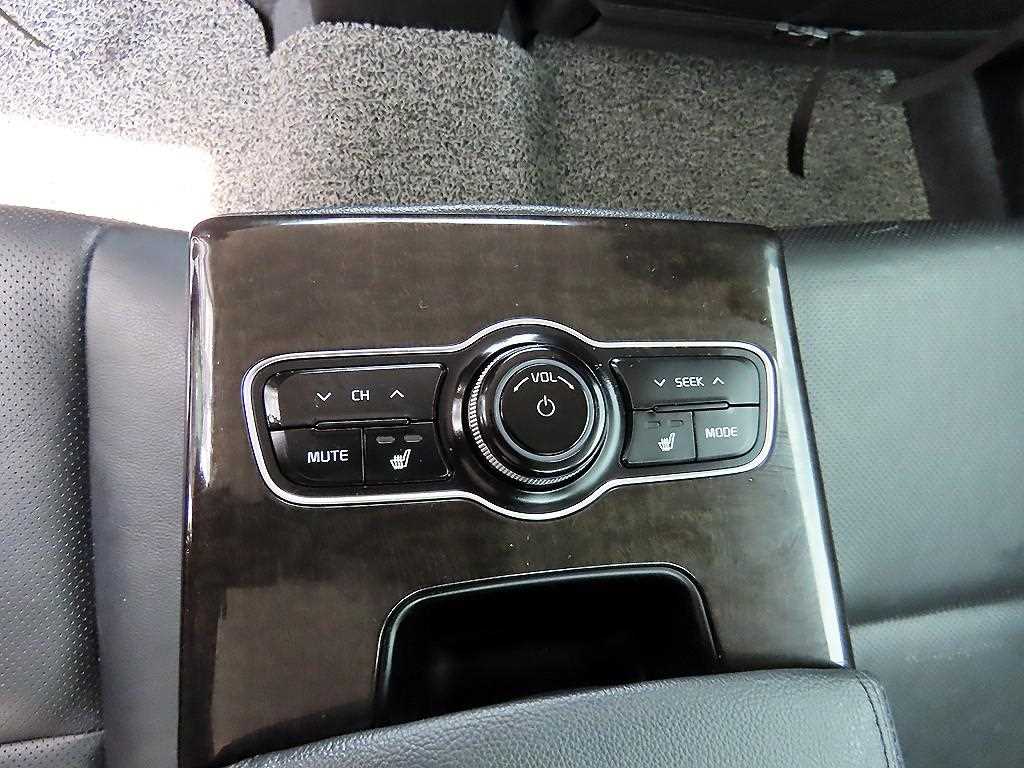 KIA K7 2013 Blanco - Importación desde Corea - HF Imports Iquique - Foto 18