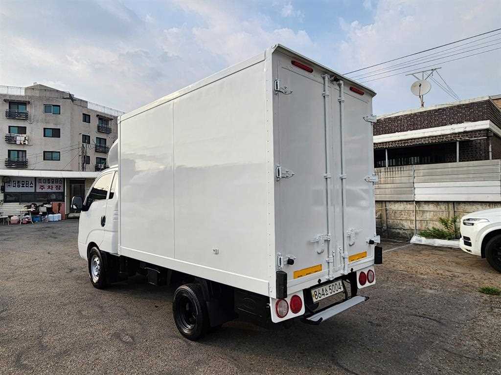 Small Truck Normal Box(High Deck) - Vista 7