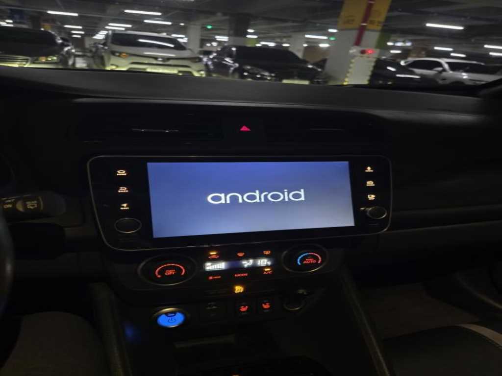 Nissan Leaf - Vista 12
