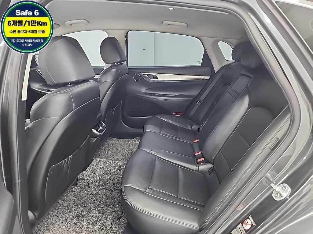 HYUNDAI Grandeur - Vista 12