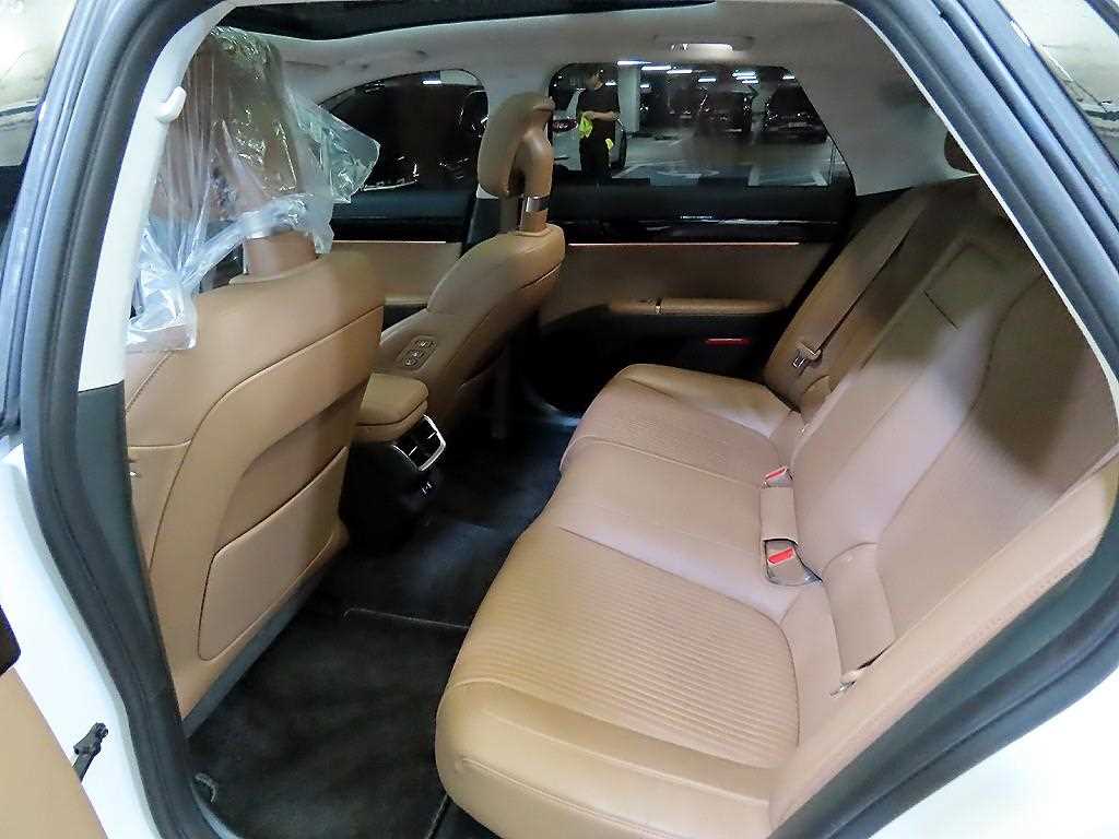 HYUNDAI Grandeur - Vista 8