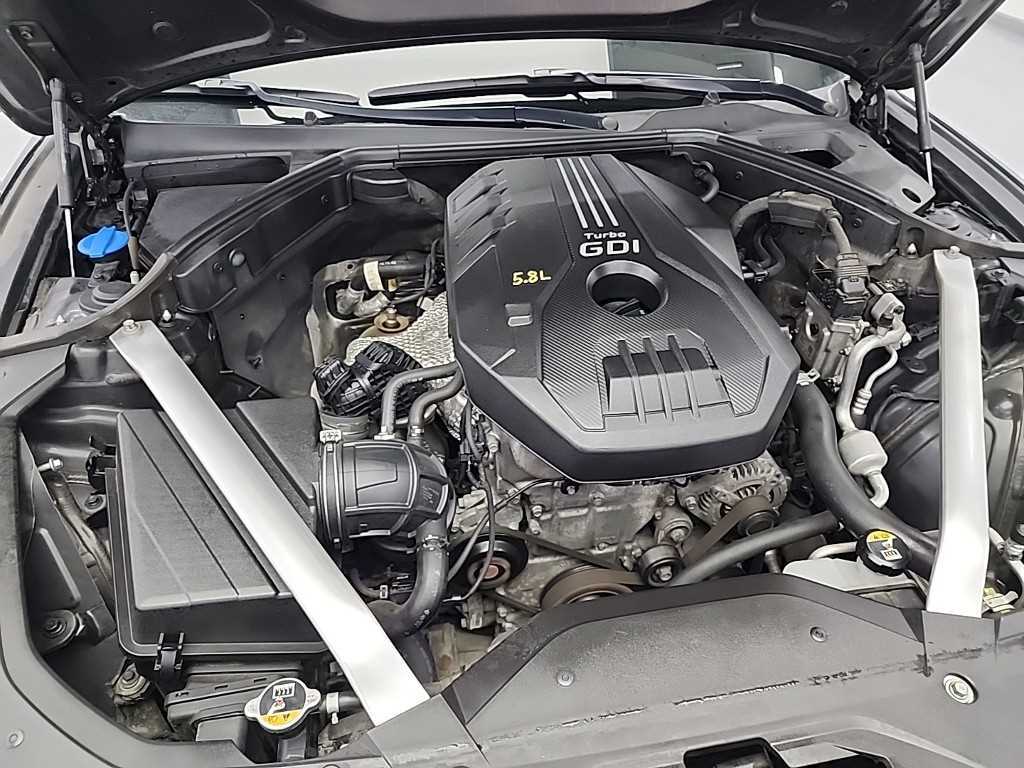 Genesis G70 - Vista 5