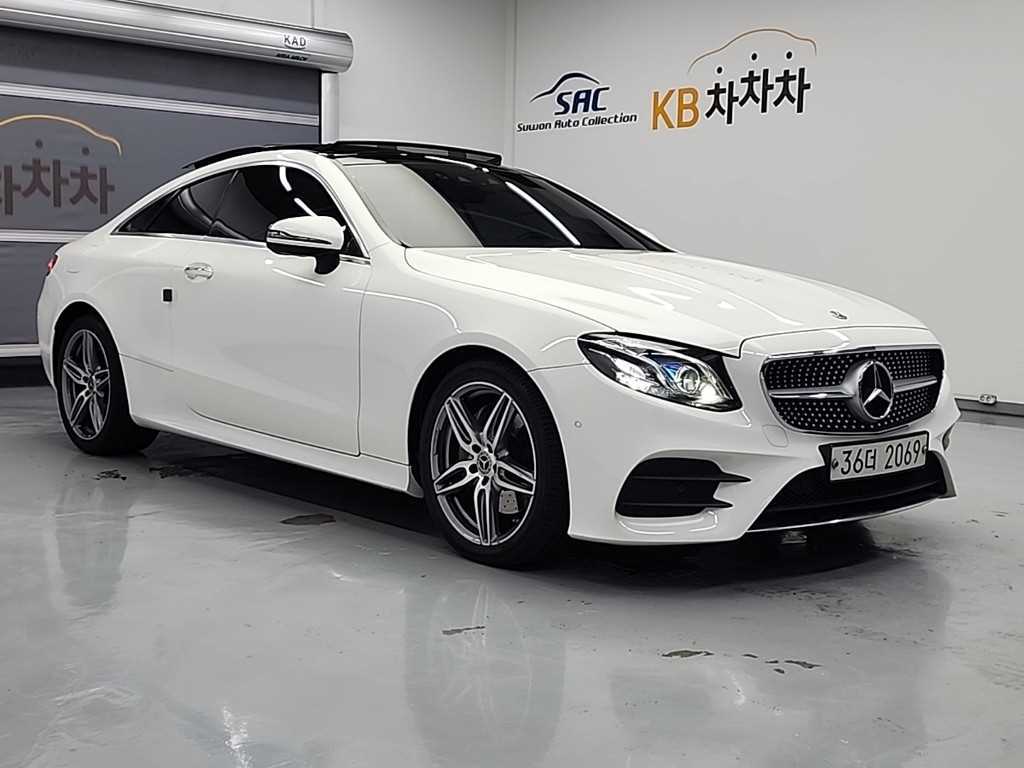 Mercedes Benz E class - Vista 6