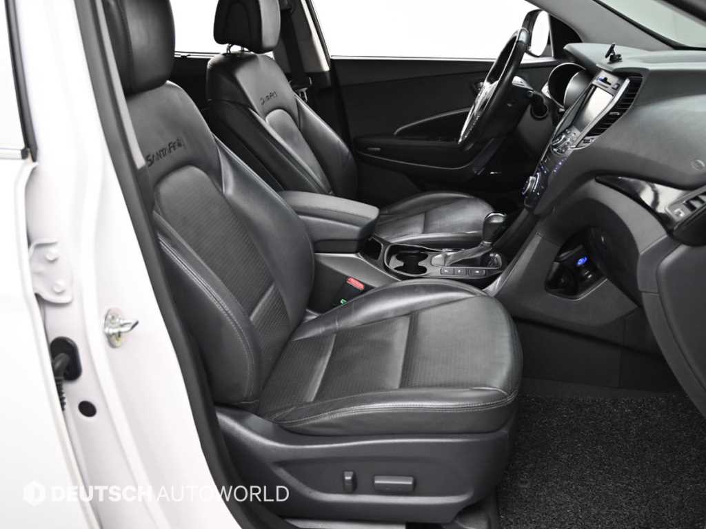 HYUNDAI Santa Fe - Vista 10