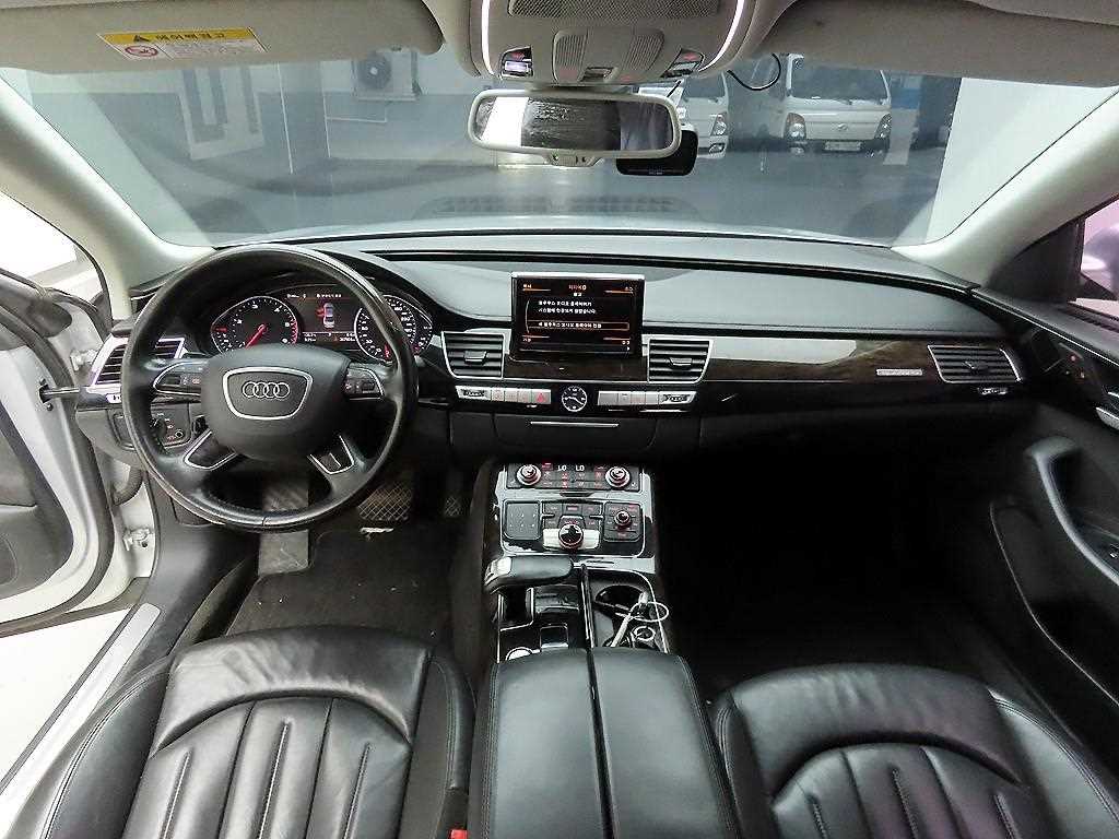 Audi A8 - Vista 8