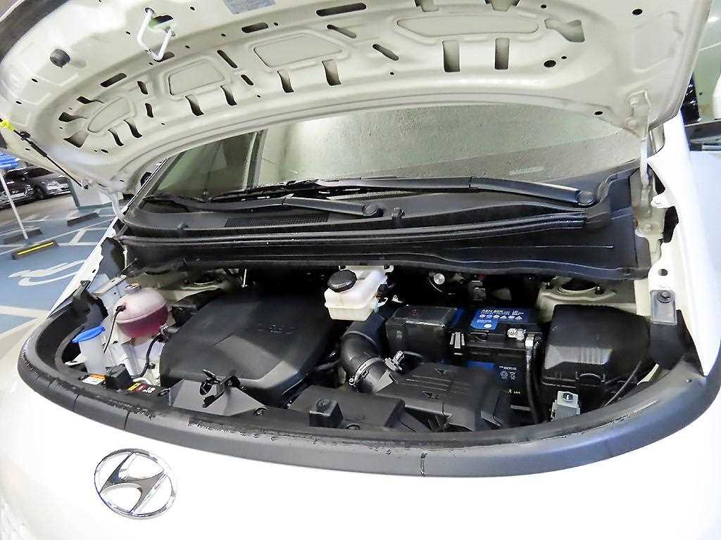 HYUNDAI Staria 2021 Blanco - Importación desde Corea - HF Imports Iquique - Foto 19