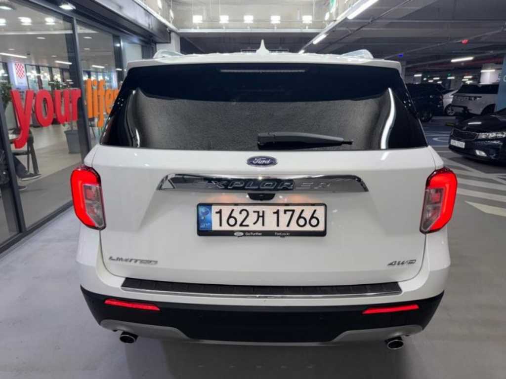 Ford Explorer - Vista 5