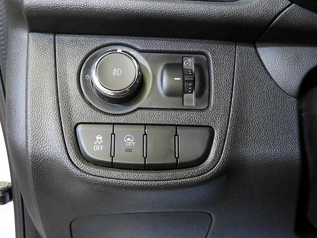 Chevrolet Spark 2018 Blanco - Importación desde Corea - HF Imports Iquique - Foto 14