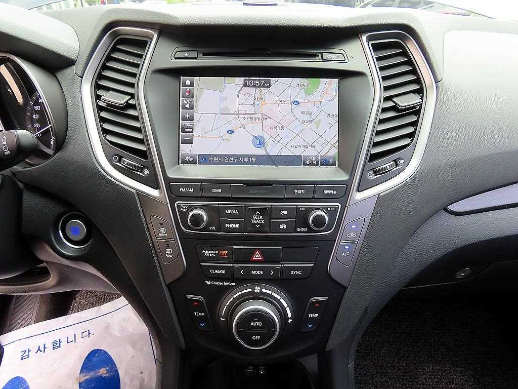HYUNDAI Santa Fe - Vista 12