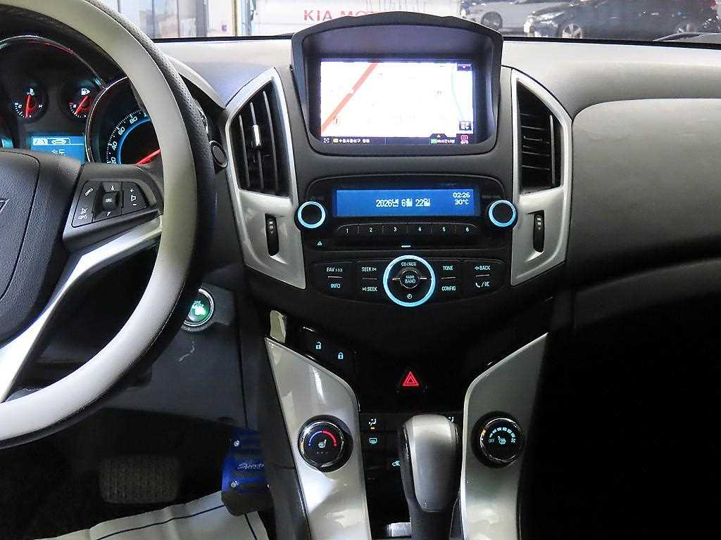 Chevrolet Cruise - Vista 11
