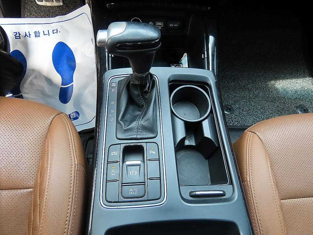 KIA Sorento - Vista 10
