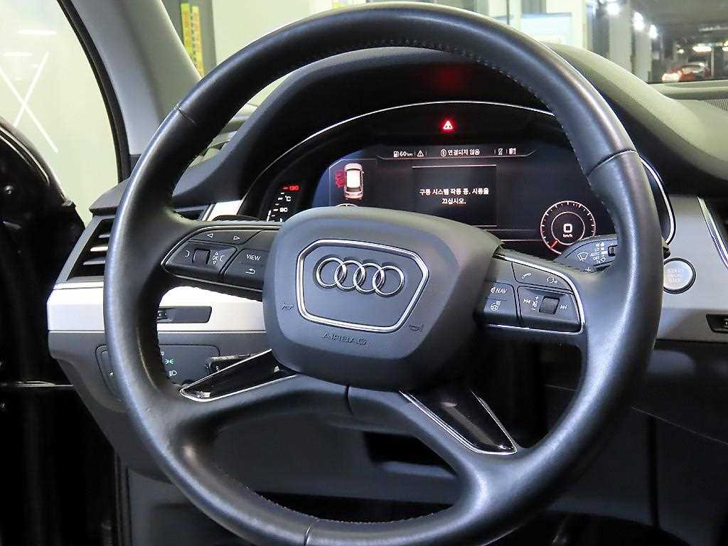 Audi Q7 - Vista 8