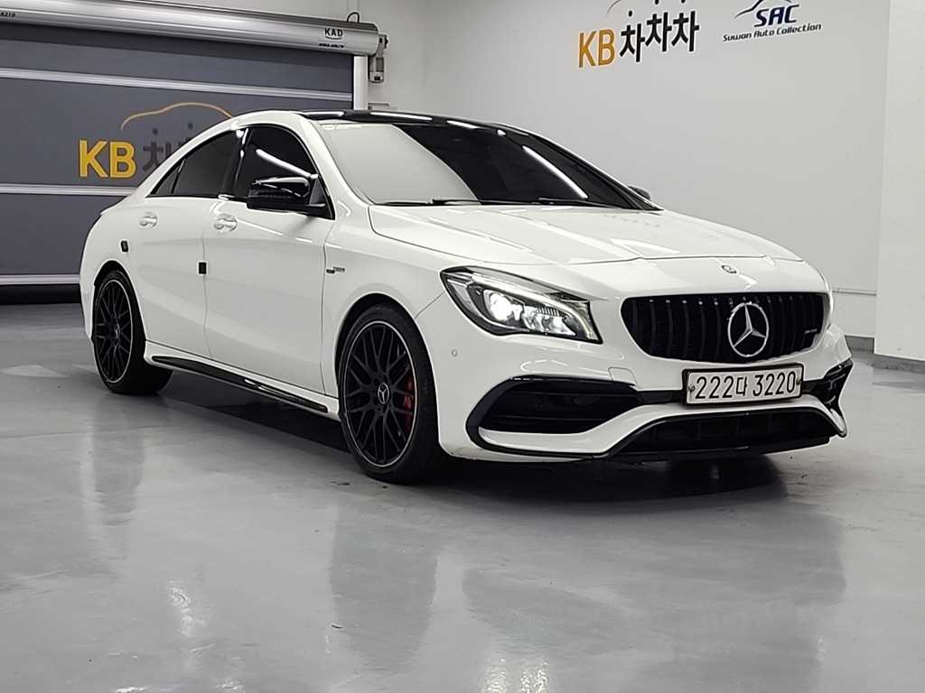 Mercedes Benz CLA Class - Vista 4