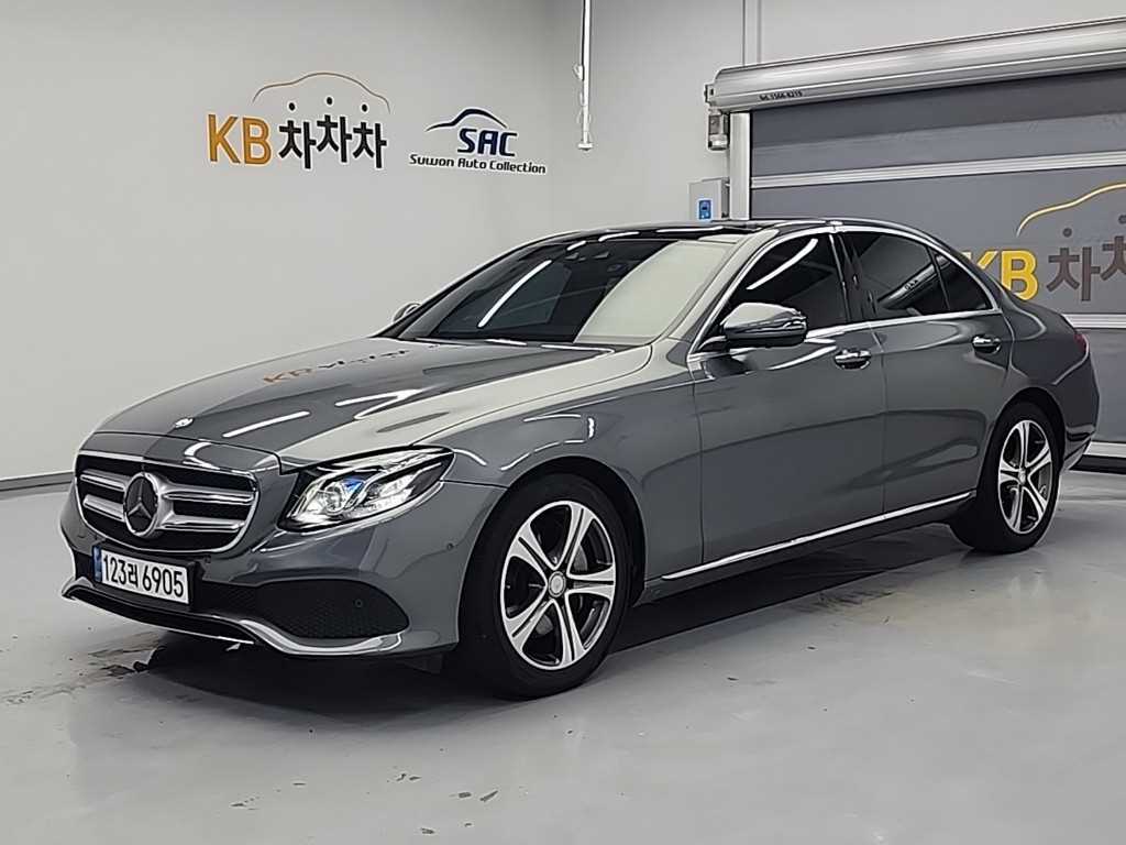 Mercedes Benz E class 2016 Gris - Importación desde Corea - HF Imports Iquique - Foto 1