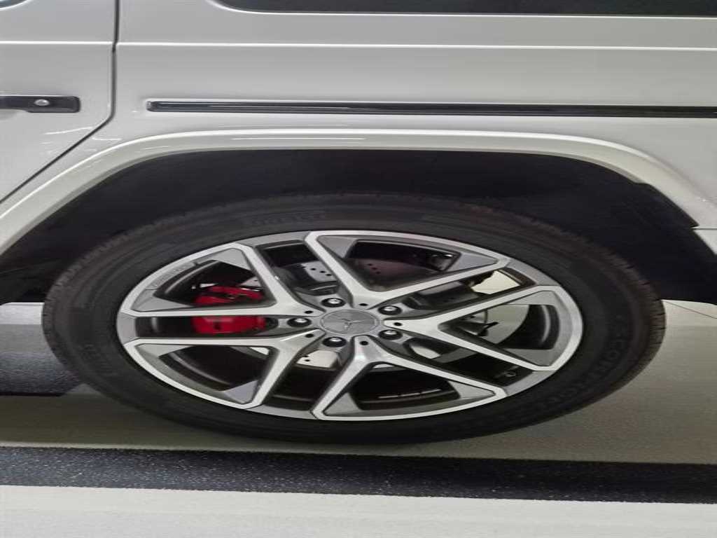 Mercedes Benz G Class (G Wagen) - Vista 5