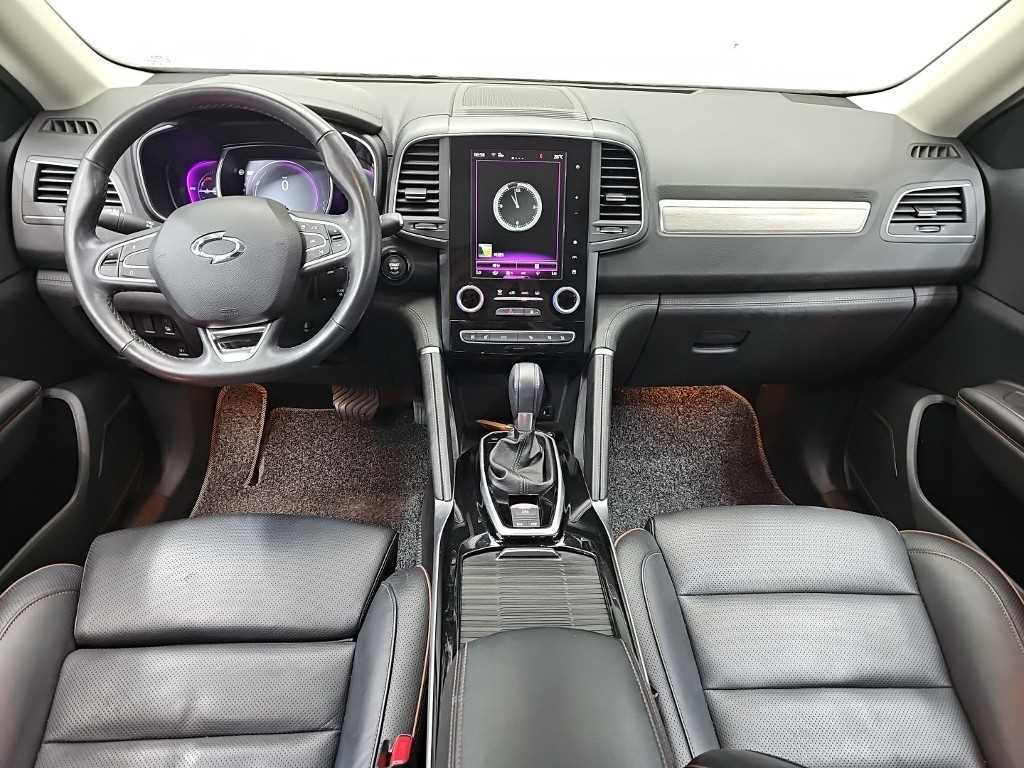 SAMSUNG QM6 - Vista 8