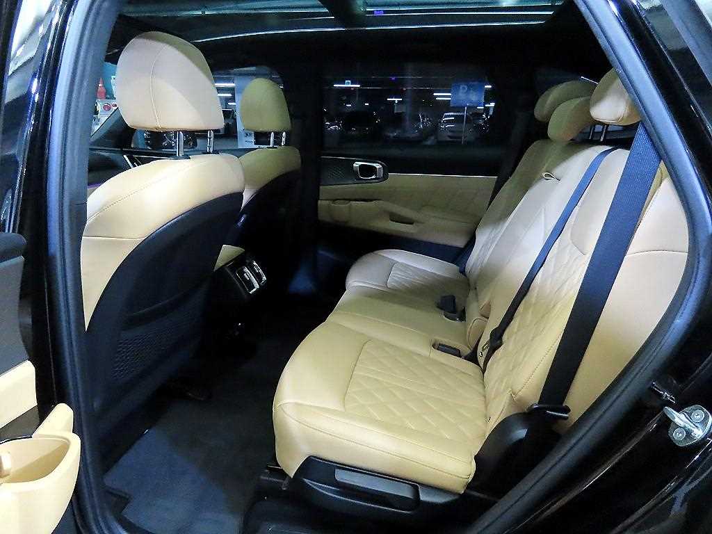 KIA Sorento - Vista 7