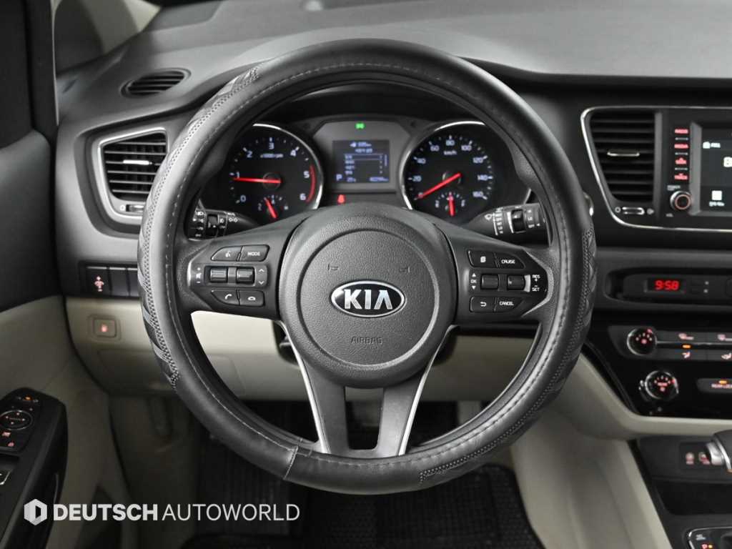 KIA Carnival 2020 Plateado - Importación desde Corea - HF Imports Iquique - Foto 13