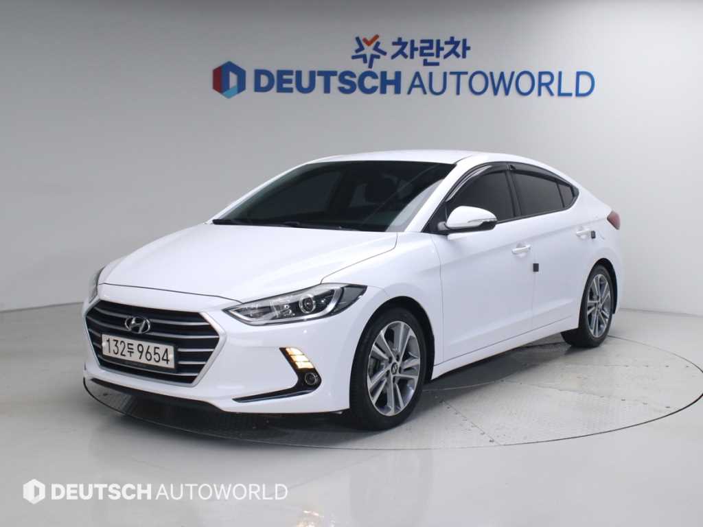 HYUNDAI Avante