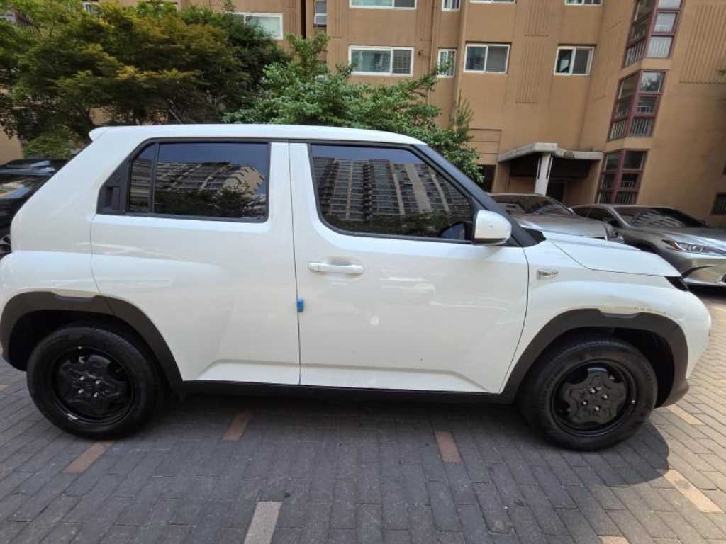 HYUNDAI Casper - Vista 2