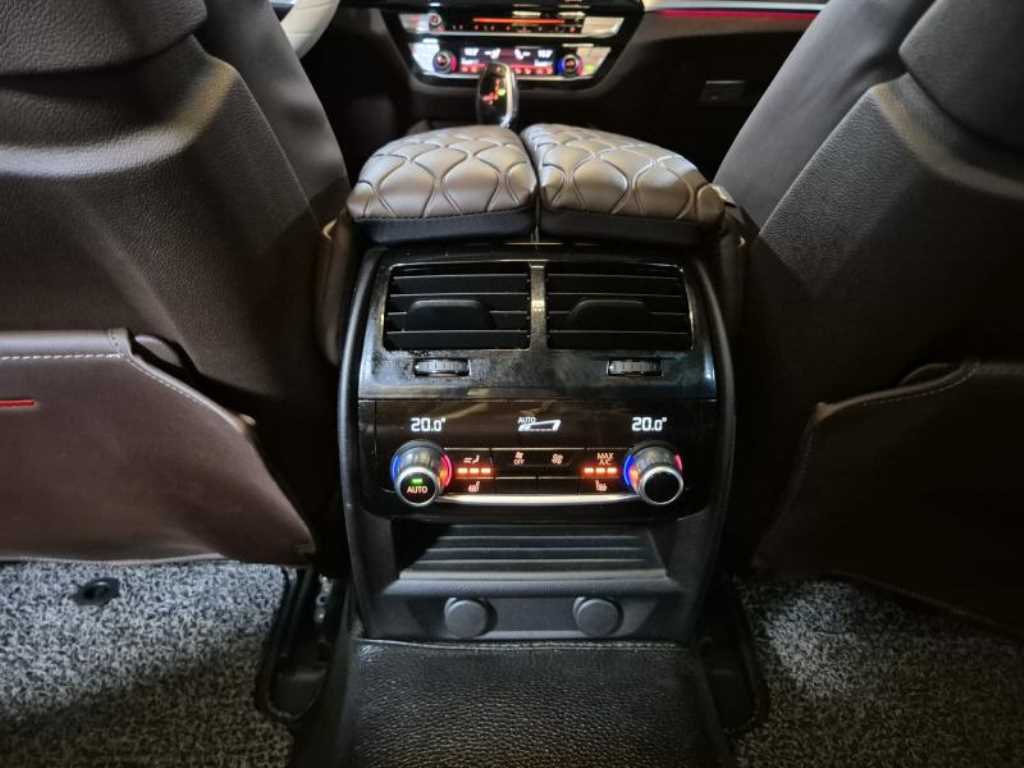 BMW 5 Series - Vista 7
