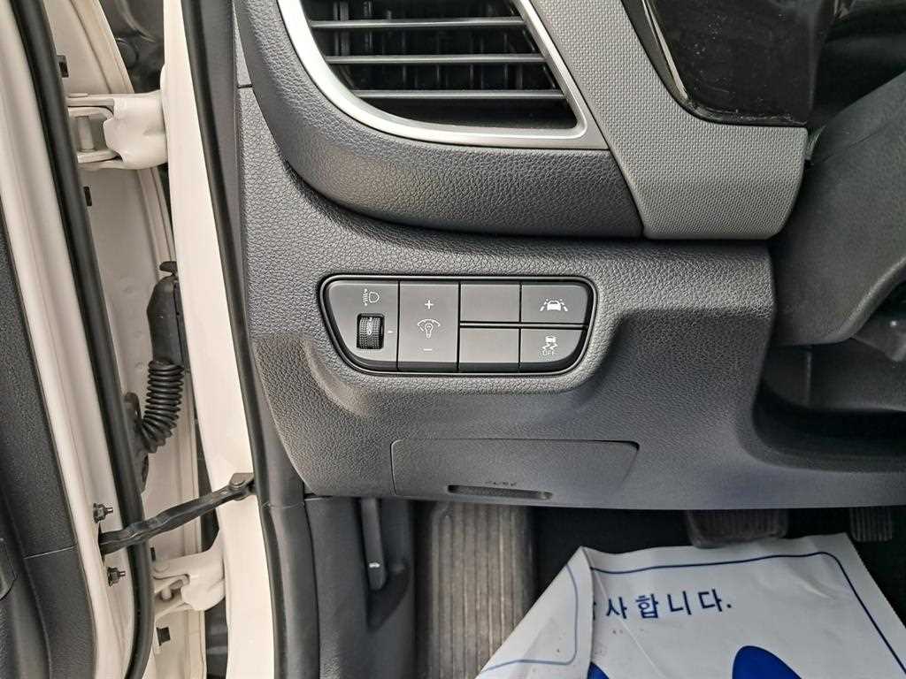 KIA Seltos 2022 Blanco - Importación desde Corea - HF Imports Iquique - Foto 13