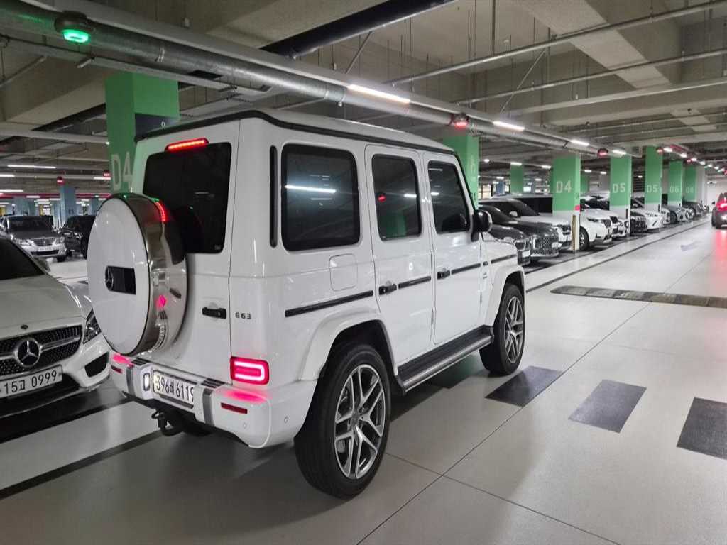 Mercedes Benz G Class (G Wagen) - Vista 3