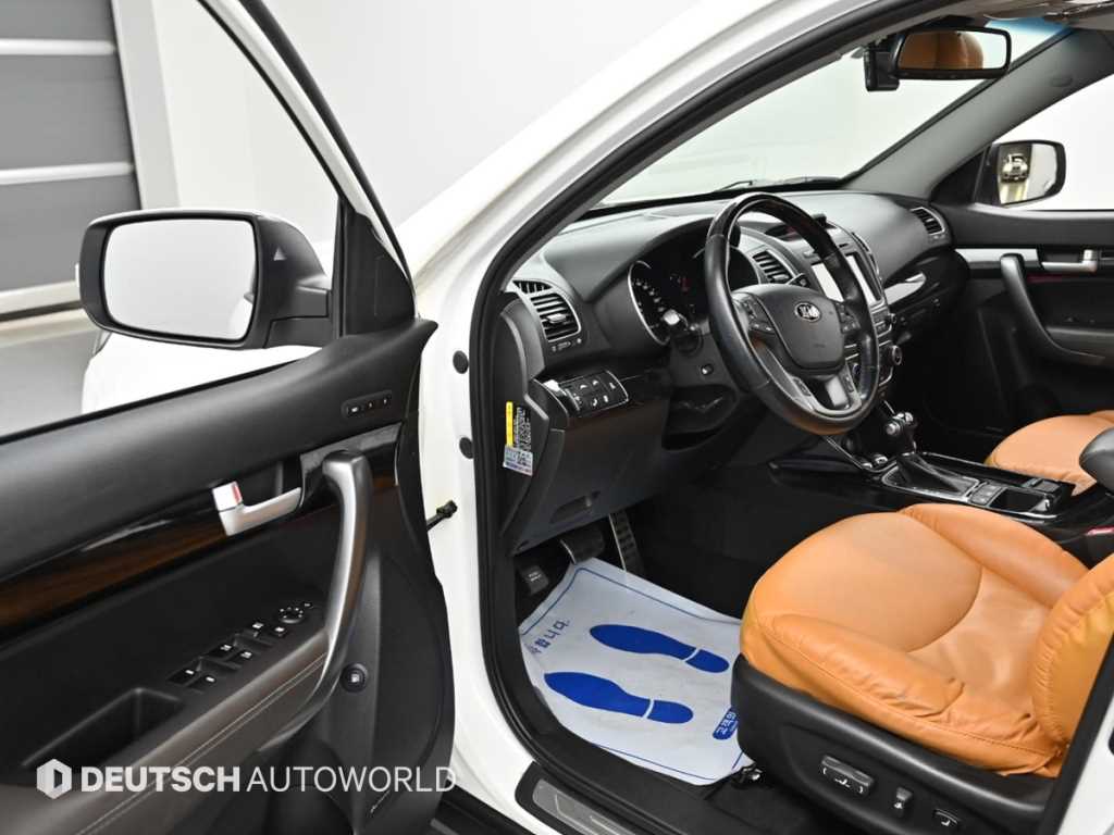 KIA Sorento - Vista 11