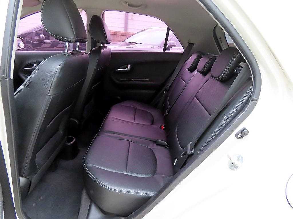 KIA Morning - Vista 6