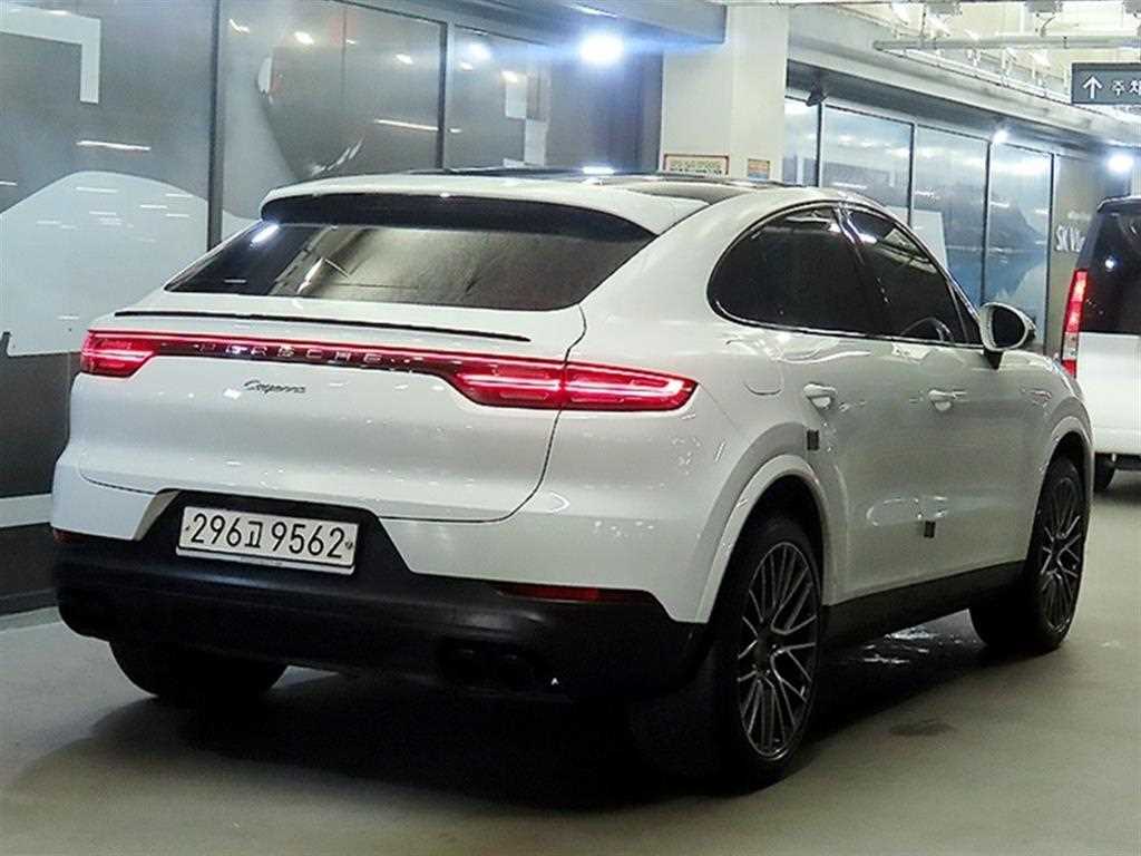 Porsche Cayenne - Vista 4