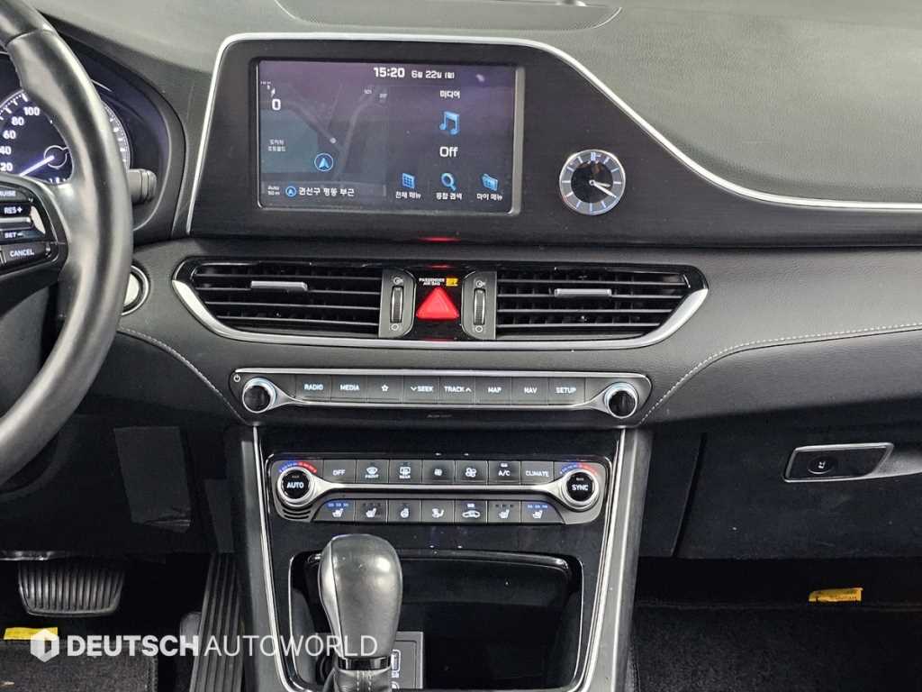 HYUNDAI Grandeur 2017 Negro - Importación desde Corea - HF Imports Iquique - Foto 14