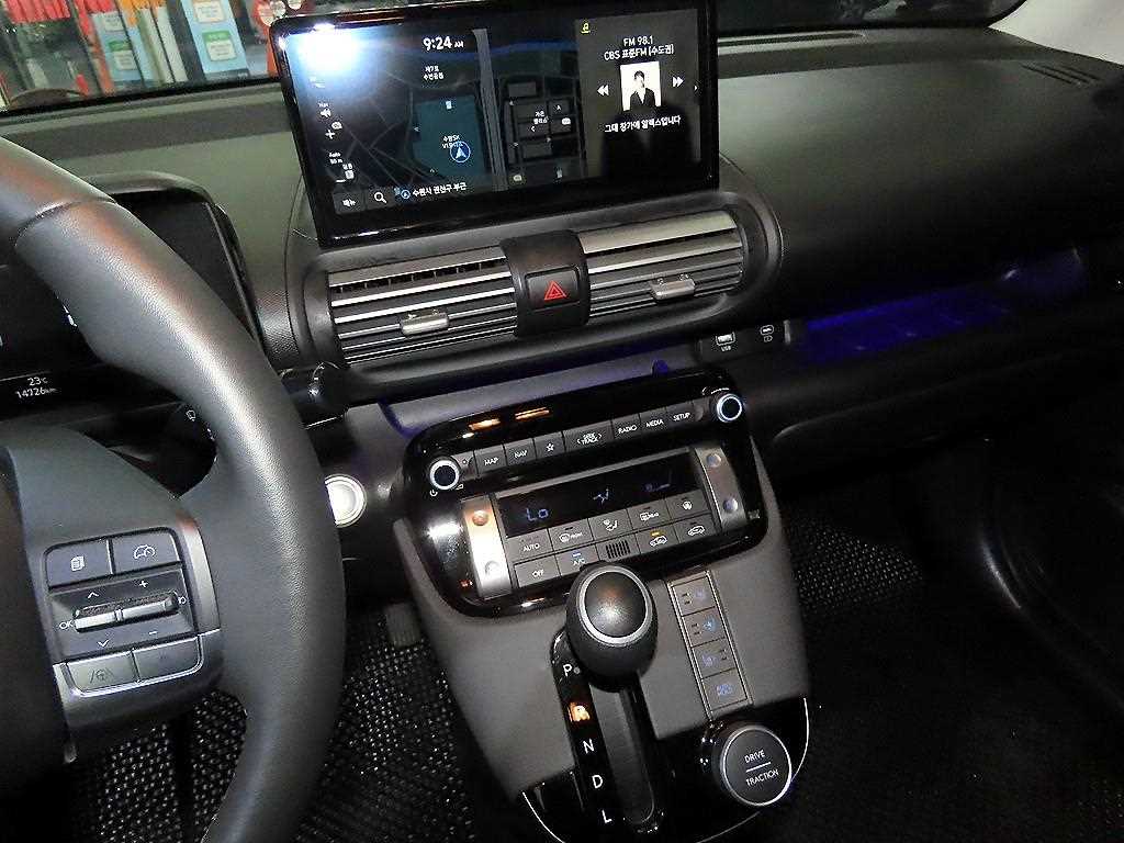 HYUNDAI Casper - Vista 11