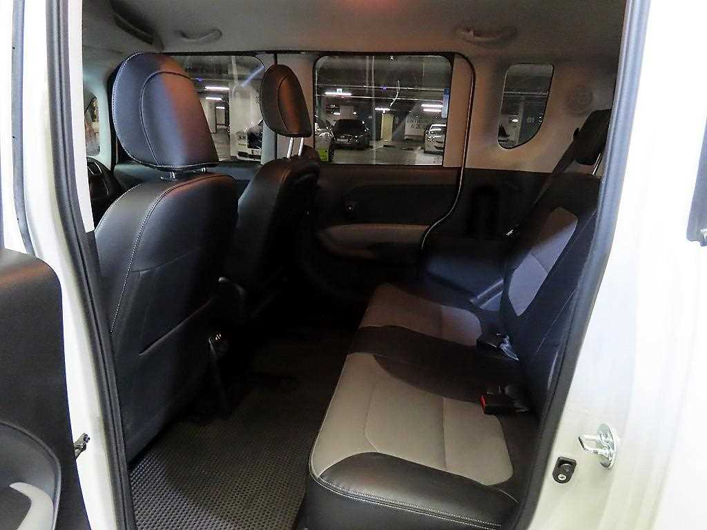 KIA Ray - Vista 7