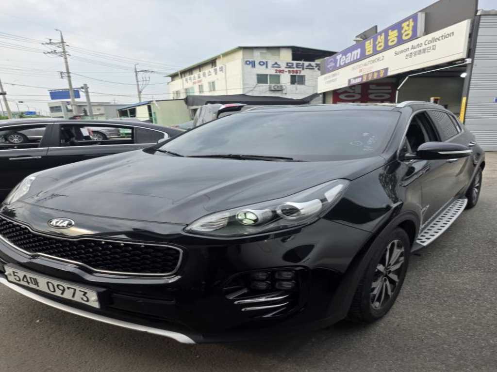 KIA Sportage 2015 — Zona Franca Iquique