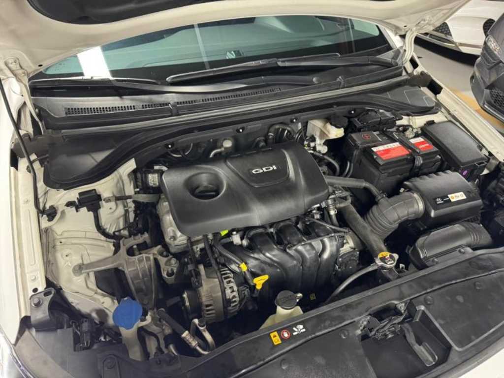 HYUNDAI Avante 2016 - Importación desde Corea - HF Imports Iquique - Foto 19