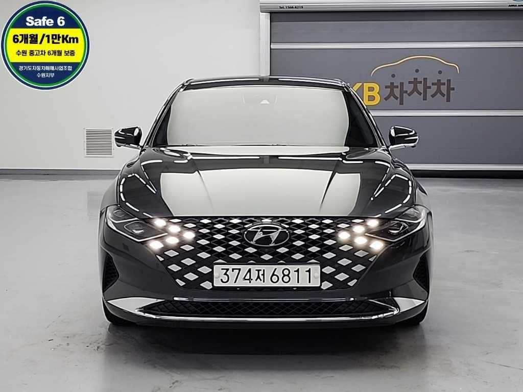 HYUNDAI Grandeur - Vista 2
